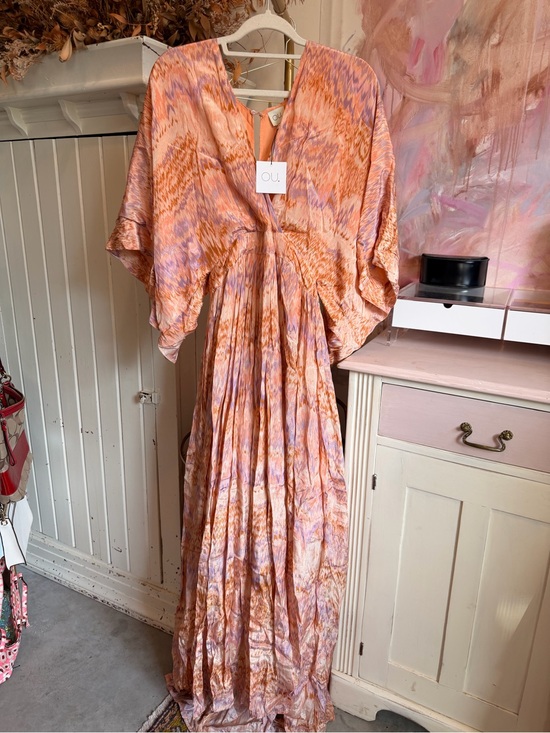 OU Dresses & Skirts - OU Peach & Lavender Maxi Dress with Flowing Sleeves